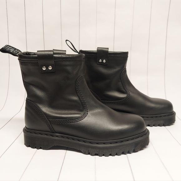 New Dr. Martens ANISTONE LO Black Leather Pull On Biker Boot Ladies US 10 - Picture 4 of 14